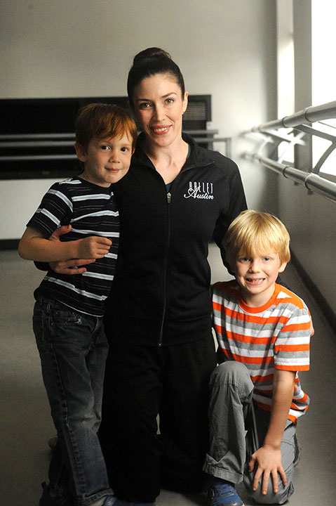 Dancer Aara Krumpe with her sons Lucas and Leo